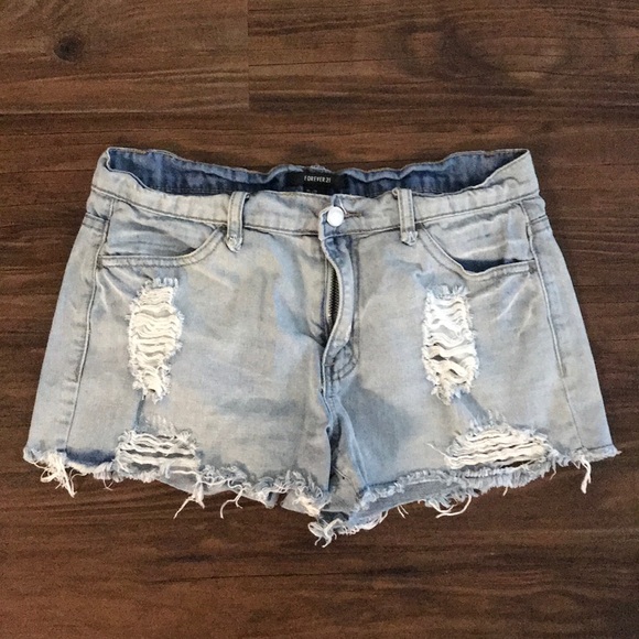 Forever 21 Distressed Shorts - Picture 1 of 2